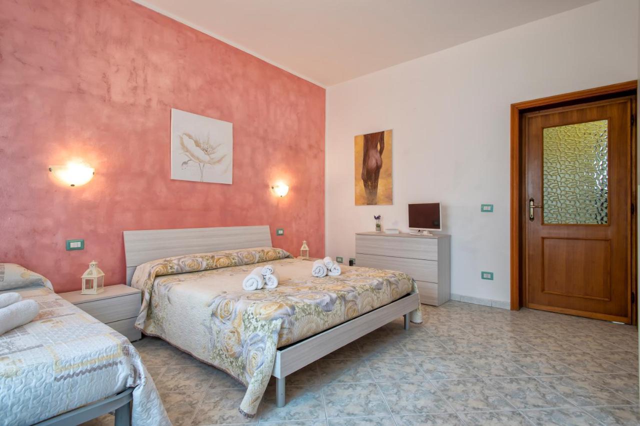 Il Nespolo , Vicino Alle Spiagge, Per Coppie E Famiglie Apartment Alghero