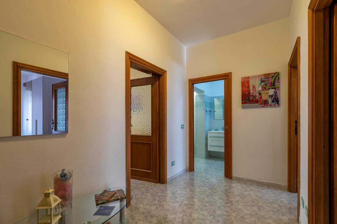 Apartment Il Nespolo , Vicino Alle Spiagge, Per Coppie E Famiglie